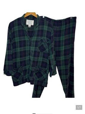 Victoria's Secret Authentic Country Cottons Green Plaid Flannel Pajama Set